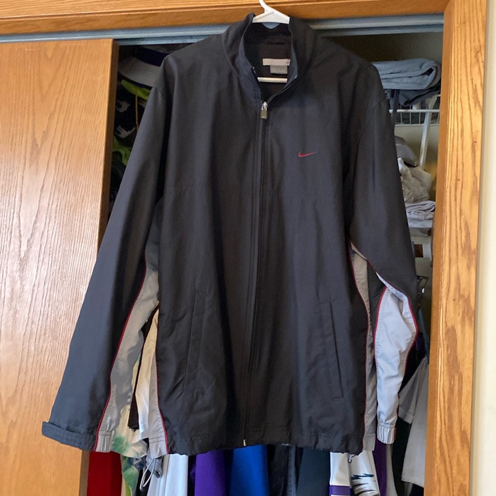 Nike windbreaker